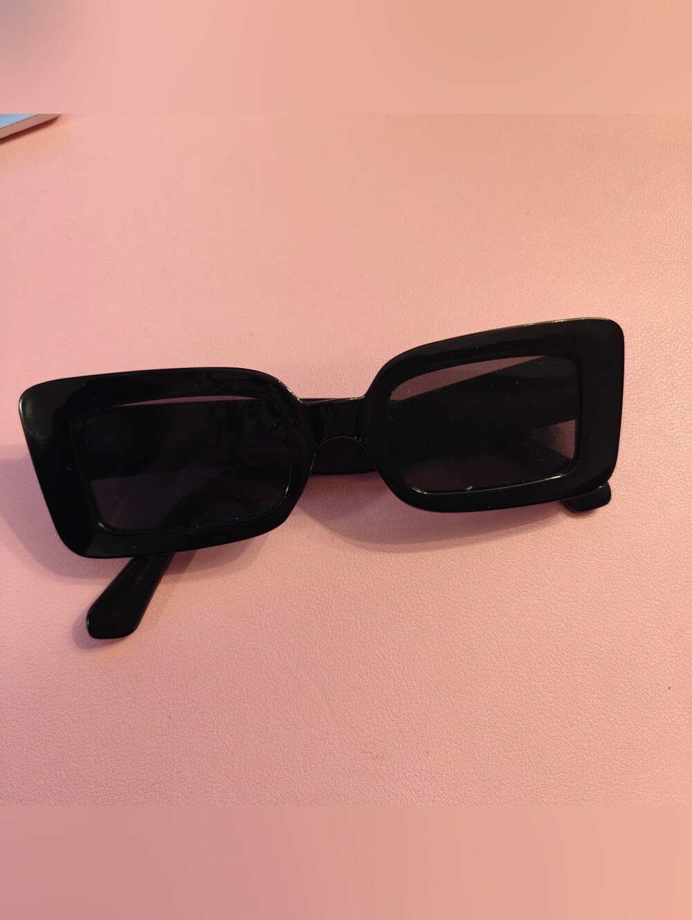 Classic Black Rectangular Women's Sunglasses